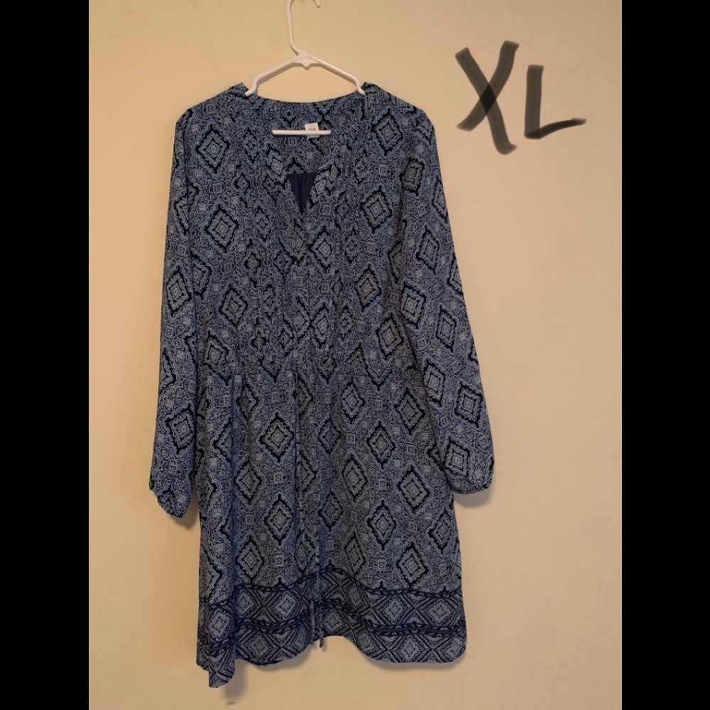 Long sleeve drawstring waisted dress